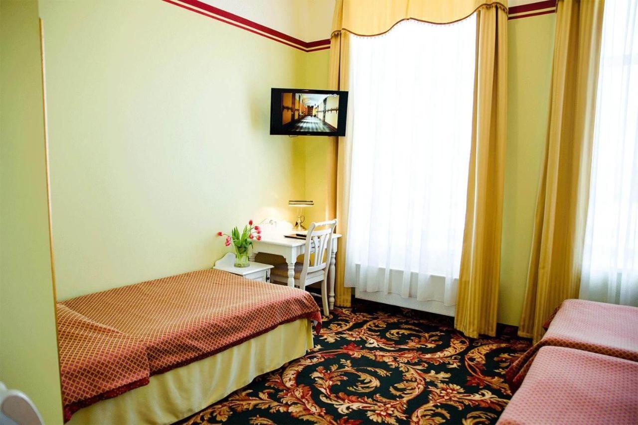 Metsis Hotel *